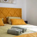 Mirela's Golden Luxury Daire Split