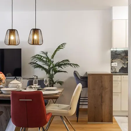 公寓 Mirela's Golden Luxury 斯普利特